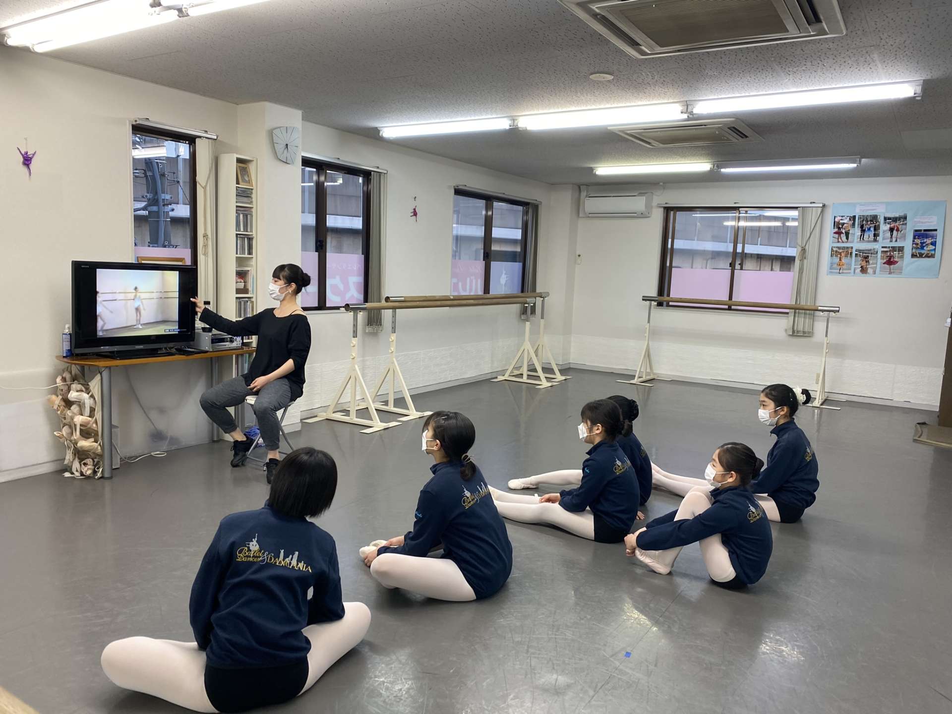 【さいたま市　バレエ教室】バリエーションクラスは座学もスタート！