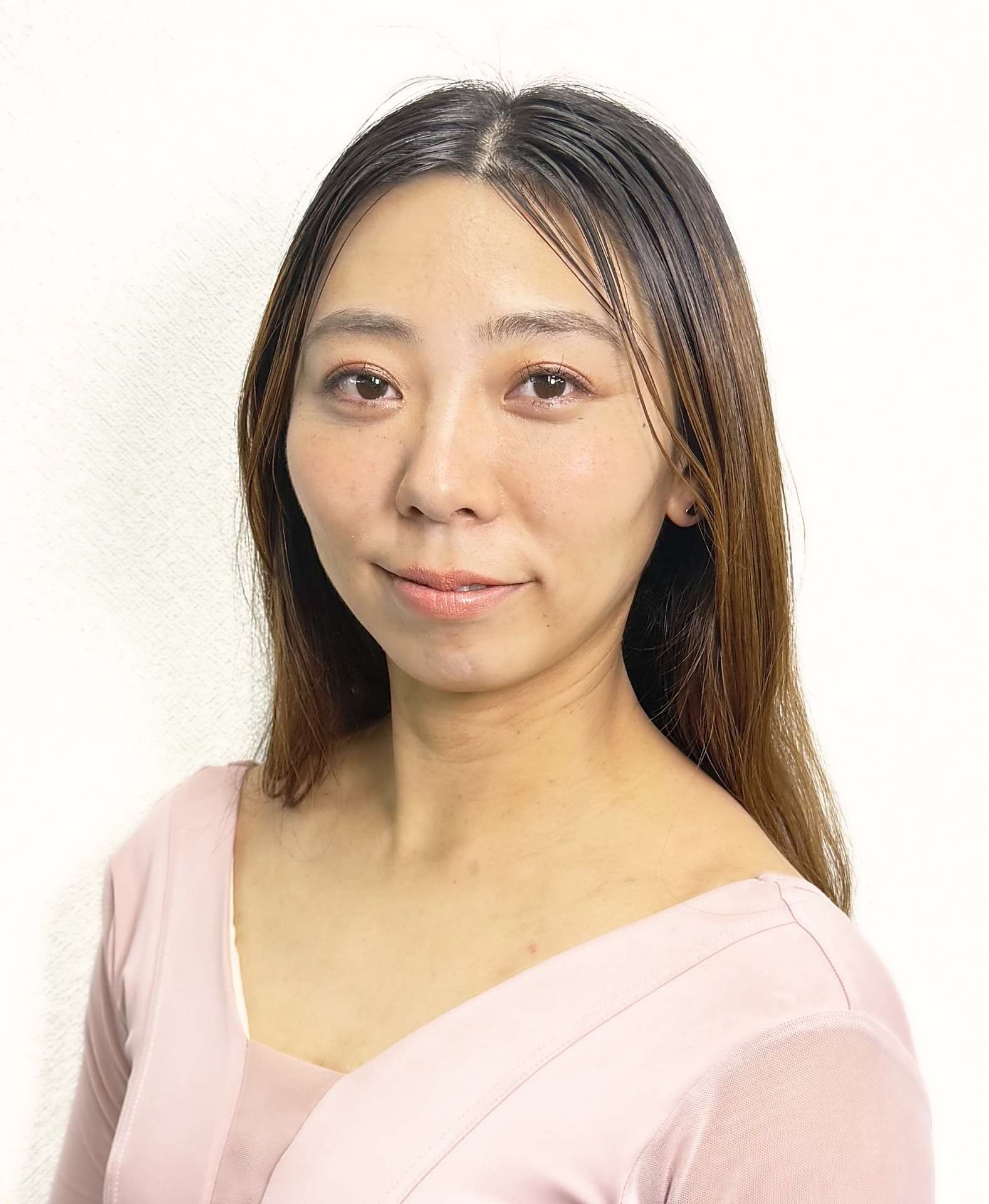 嶺岸　葵